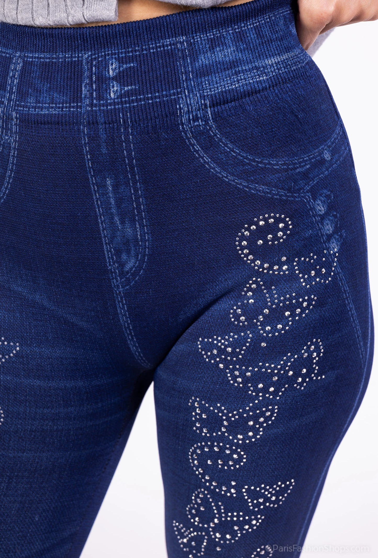 Butterfly pattern leggings