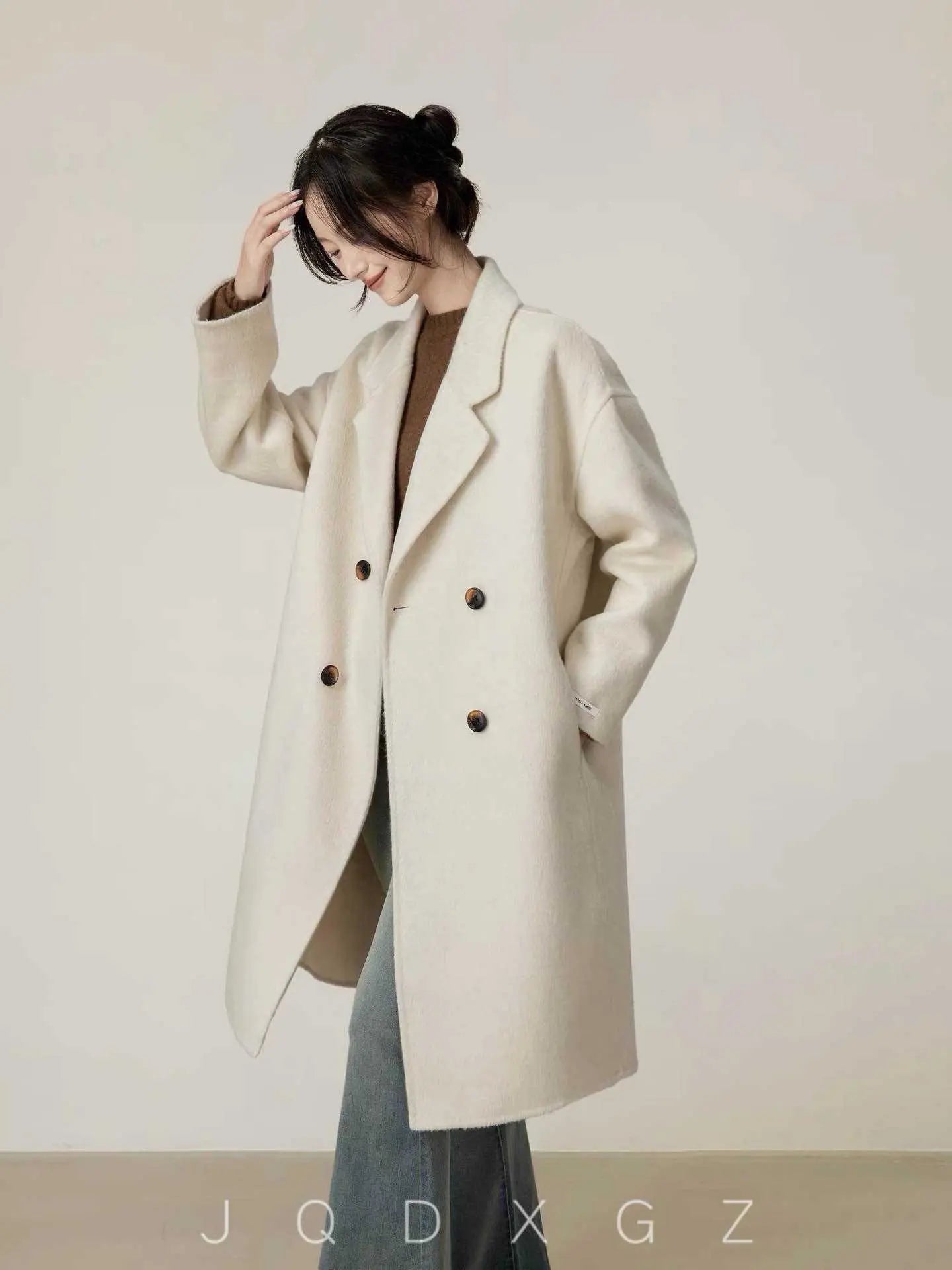 LEONA – Long coat in pure wool