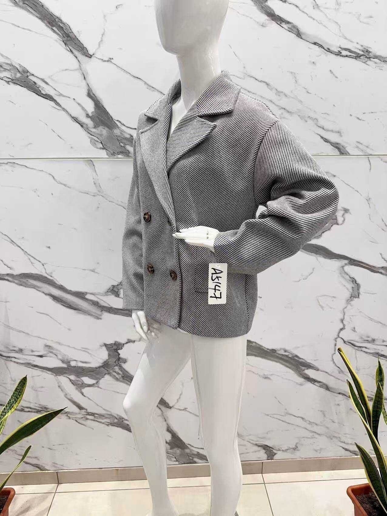 Textured fabric double-breasted coat jacket with lining