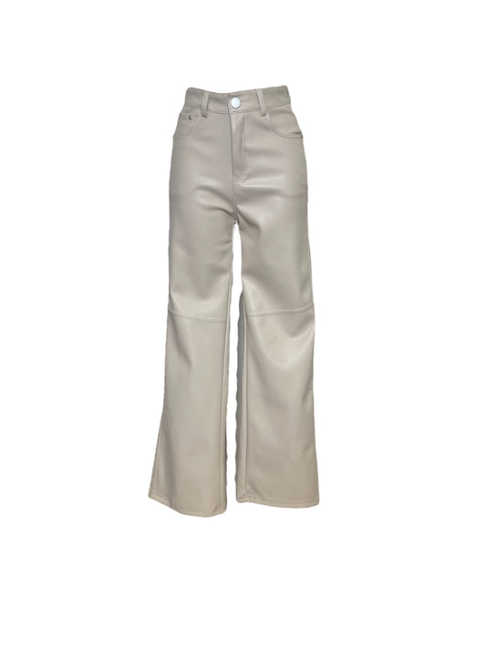 MILA – Wide-leg faux leather pants with back pockets