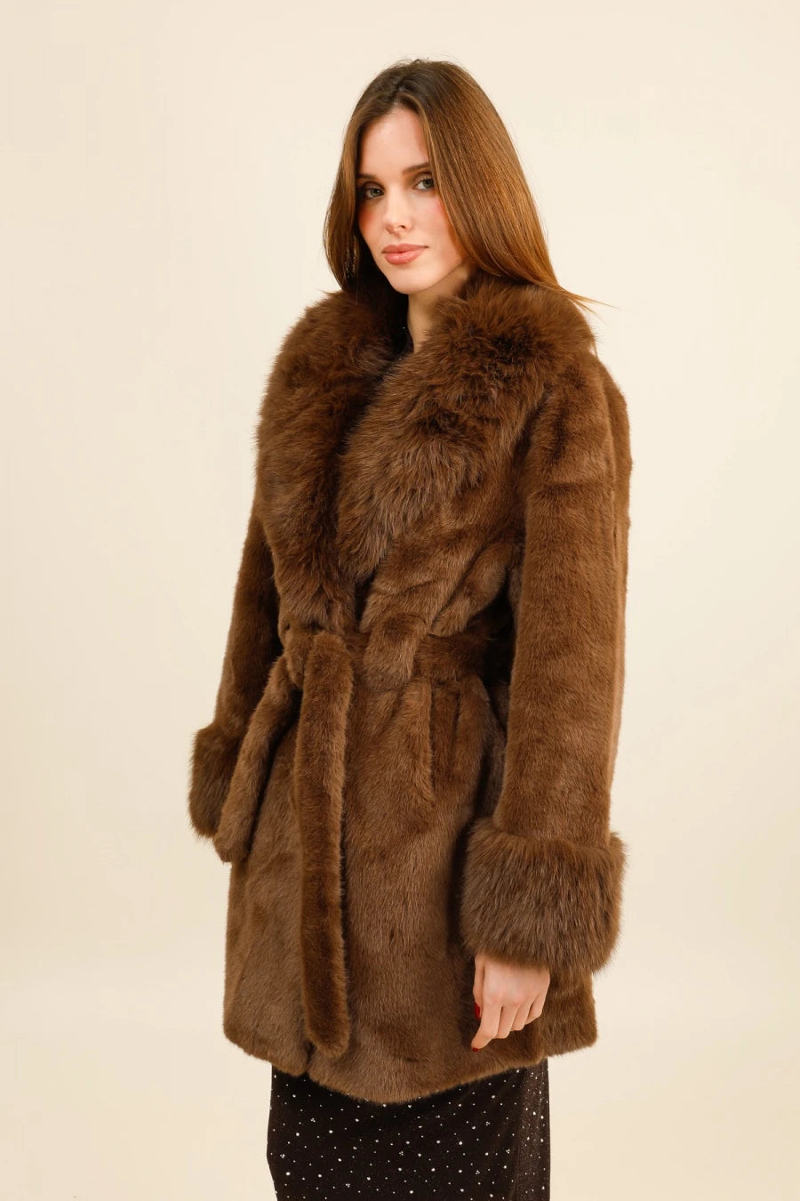 AURA – Belted faux fur jacket with a premium look