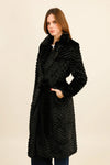 Long faux fur coat with herringbone pattern – Integrated belt