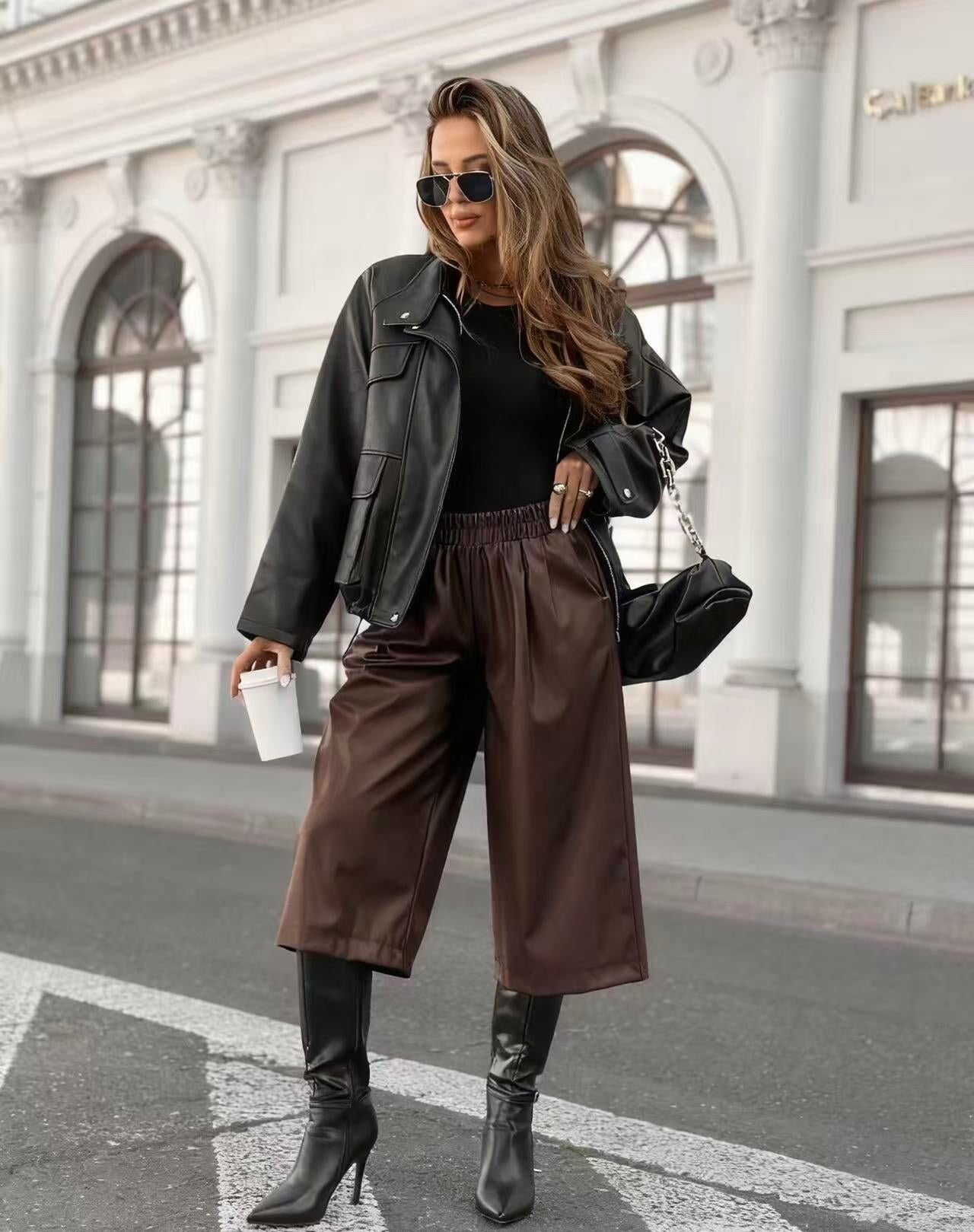 3/4 faux leather pants with pockets