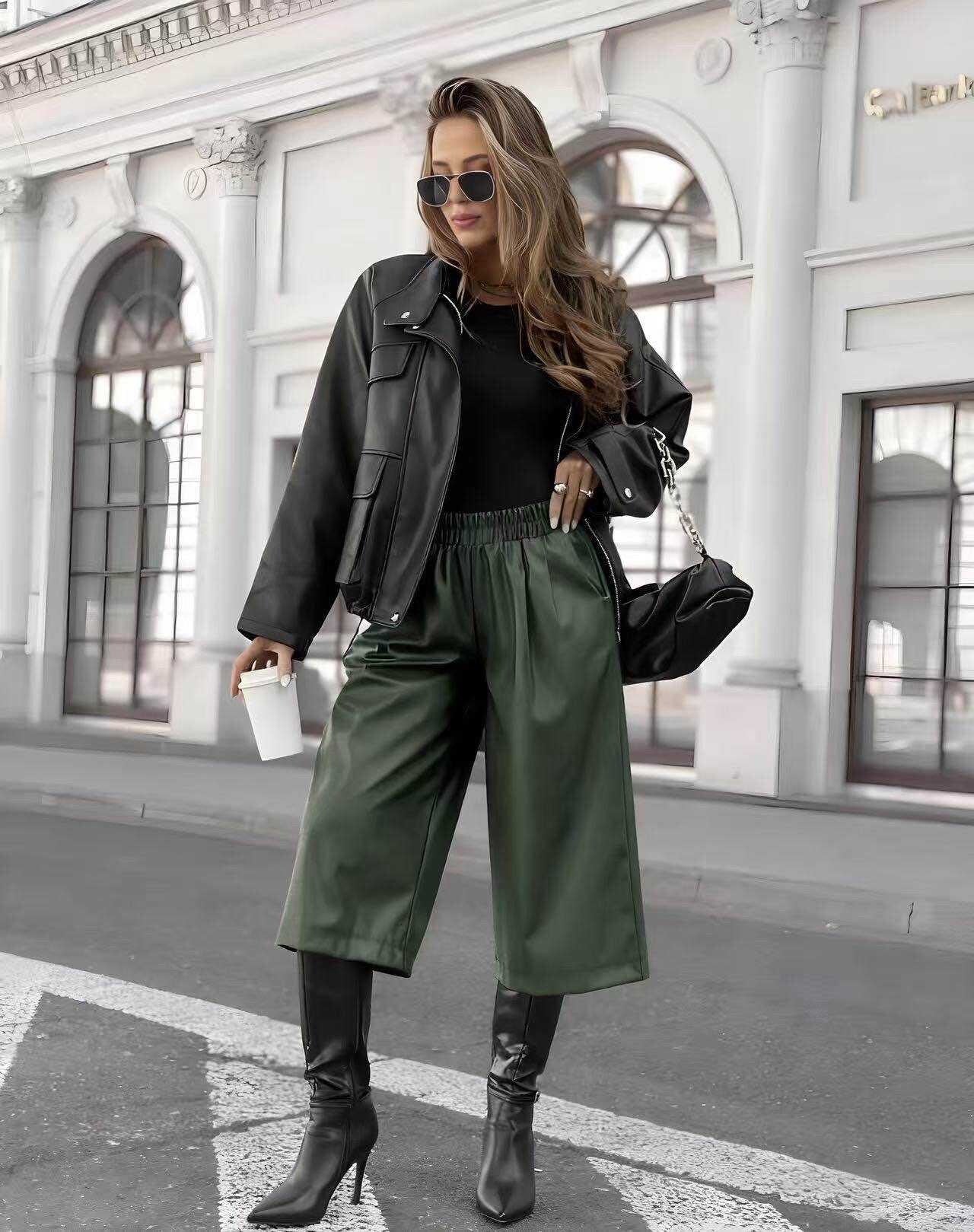 3/4 faux leather pants with pockets
