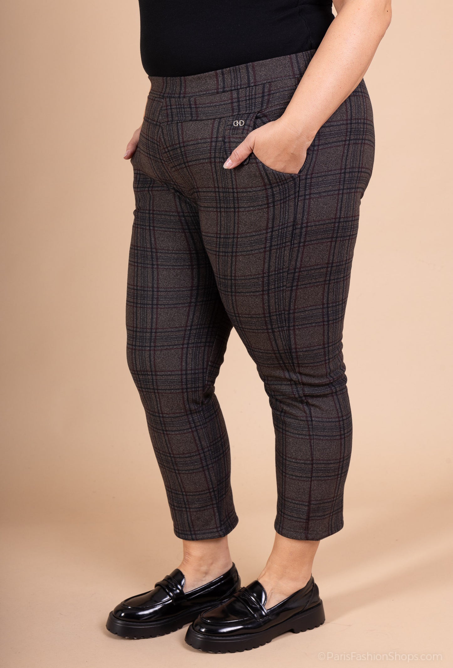 Large -Size filled Checkered Pants