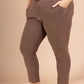 Simple and stuffed jogging pants