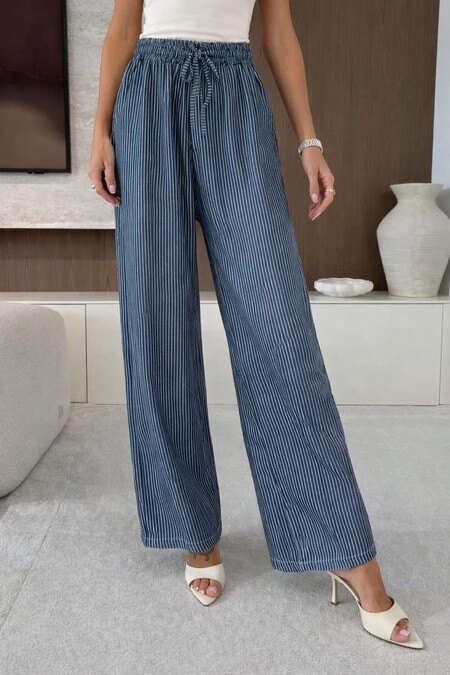 Wide-leg striped cotton pants with elastic waist