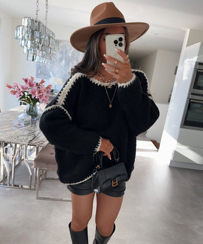 Contrasting edge sweater