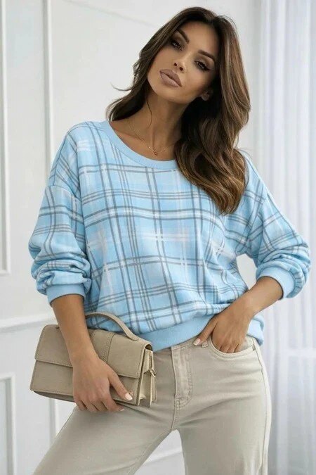 Round neck check print sweater