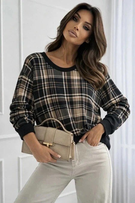 Round neck check print sweater