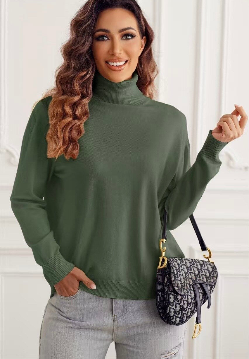 Soft and comfortable turtleneck sweater