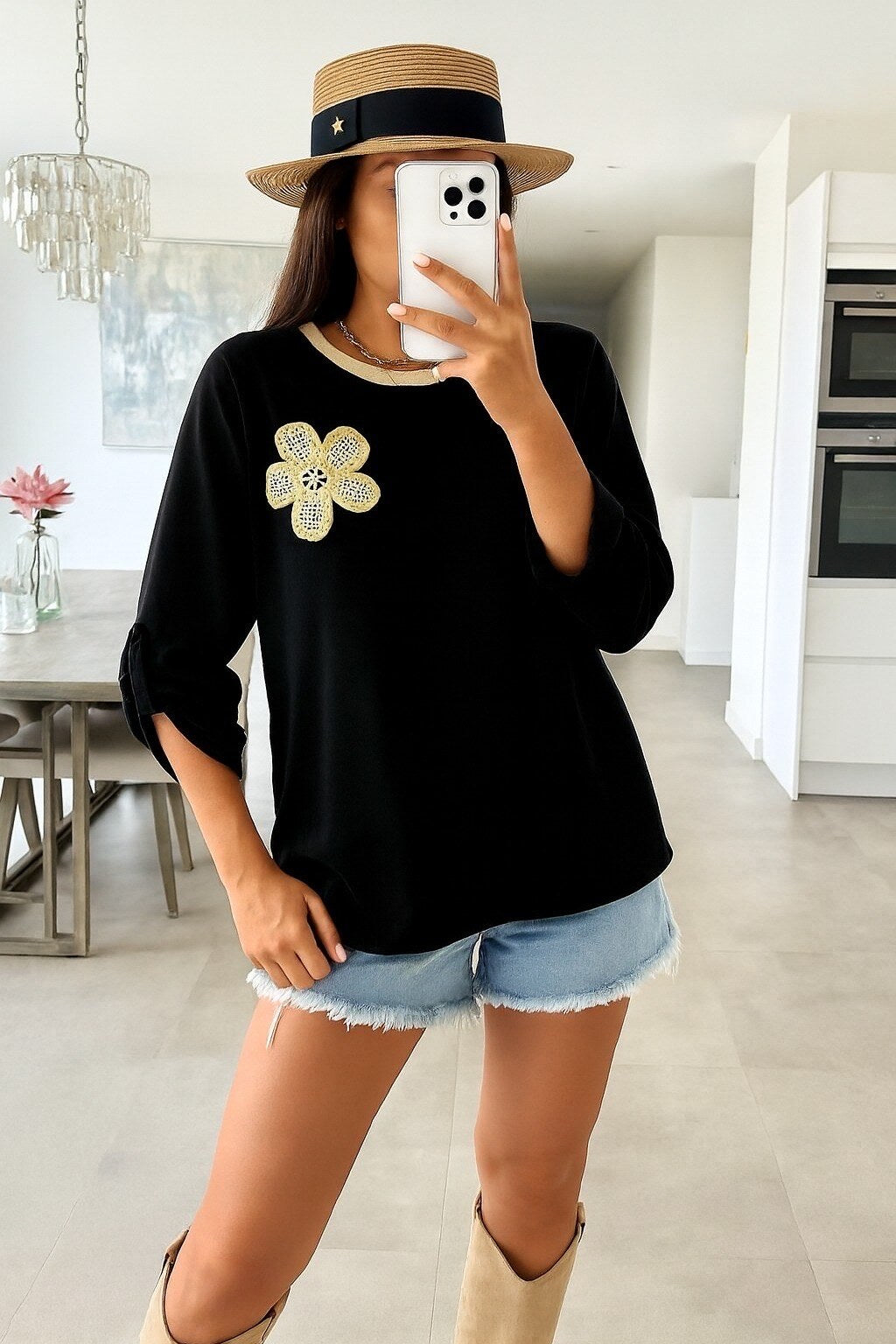 Velvet sweater with floral embroidery