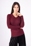 Elegant Collar Pull in V-neck