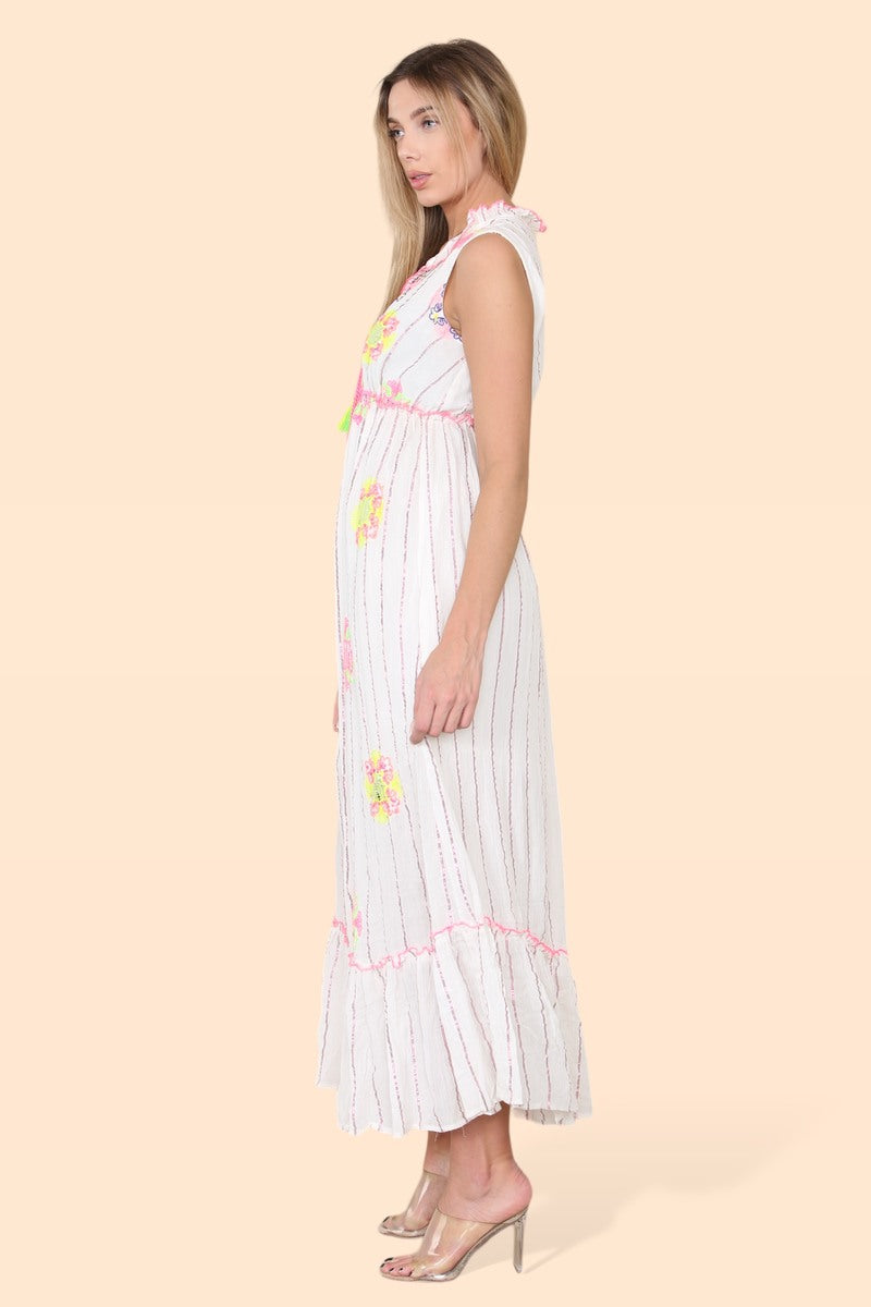 Women's long sleeveless dress (ref 6166) with a neckline.