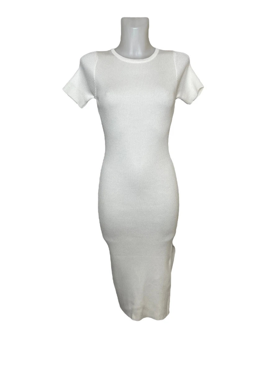 Short-sleeved sweater dress