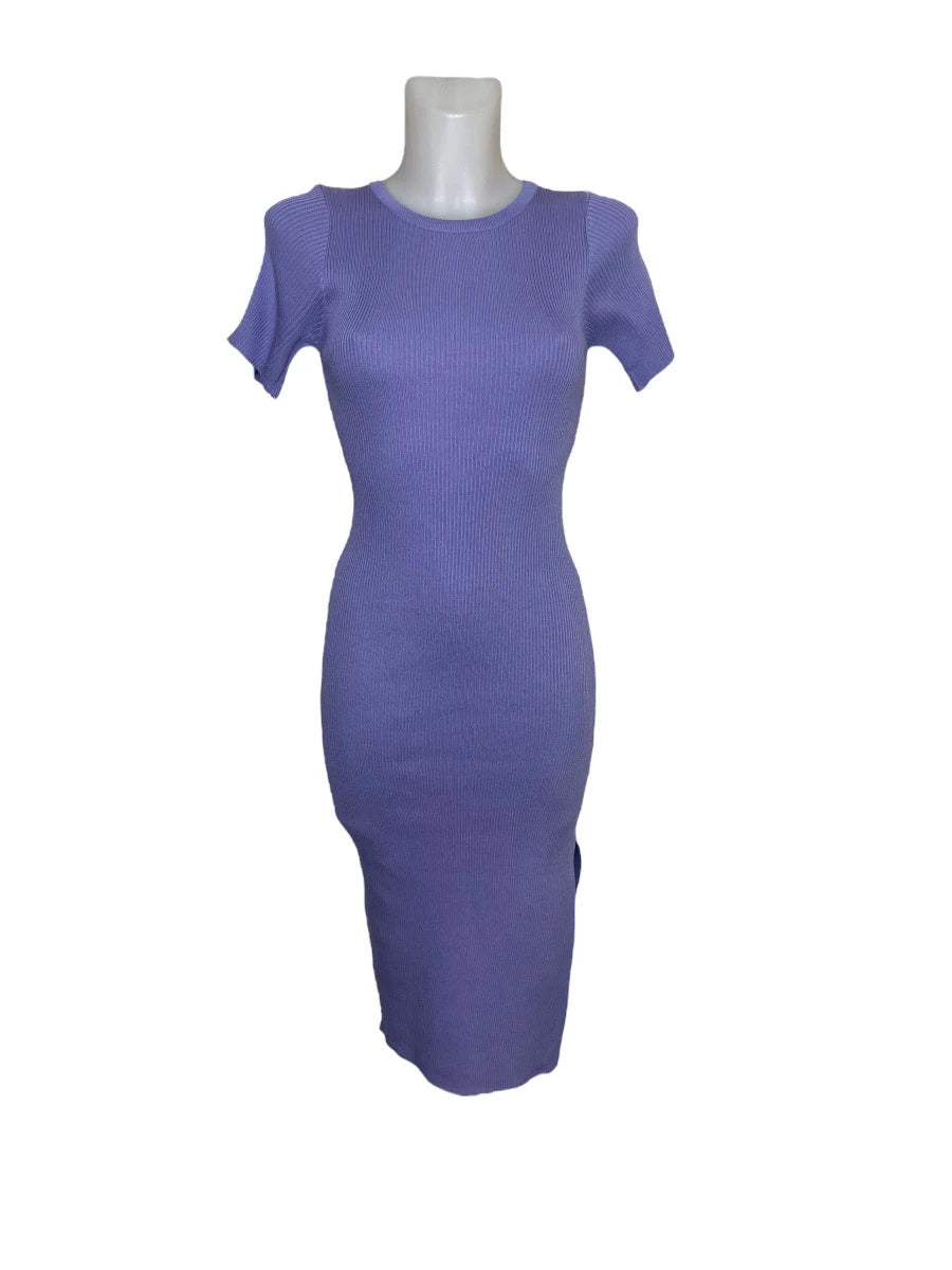 Short-sleeved sweater dress