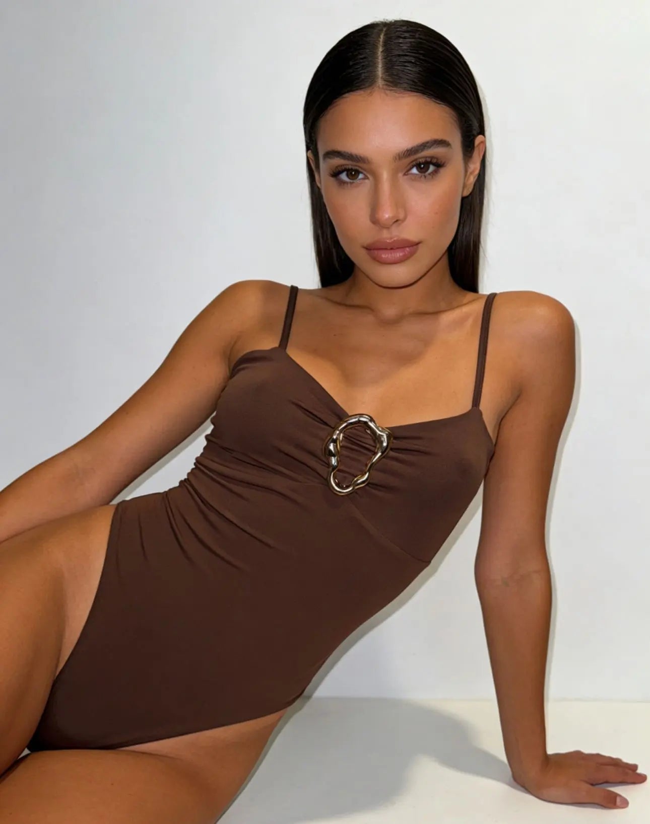 SELENA – Spaghetti strap bodysuit with central ring