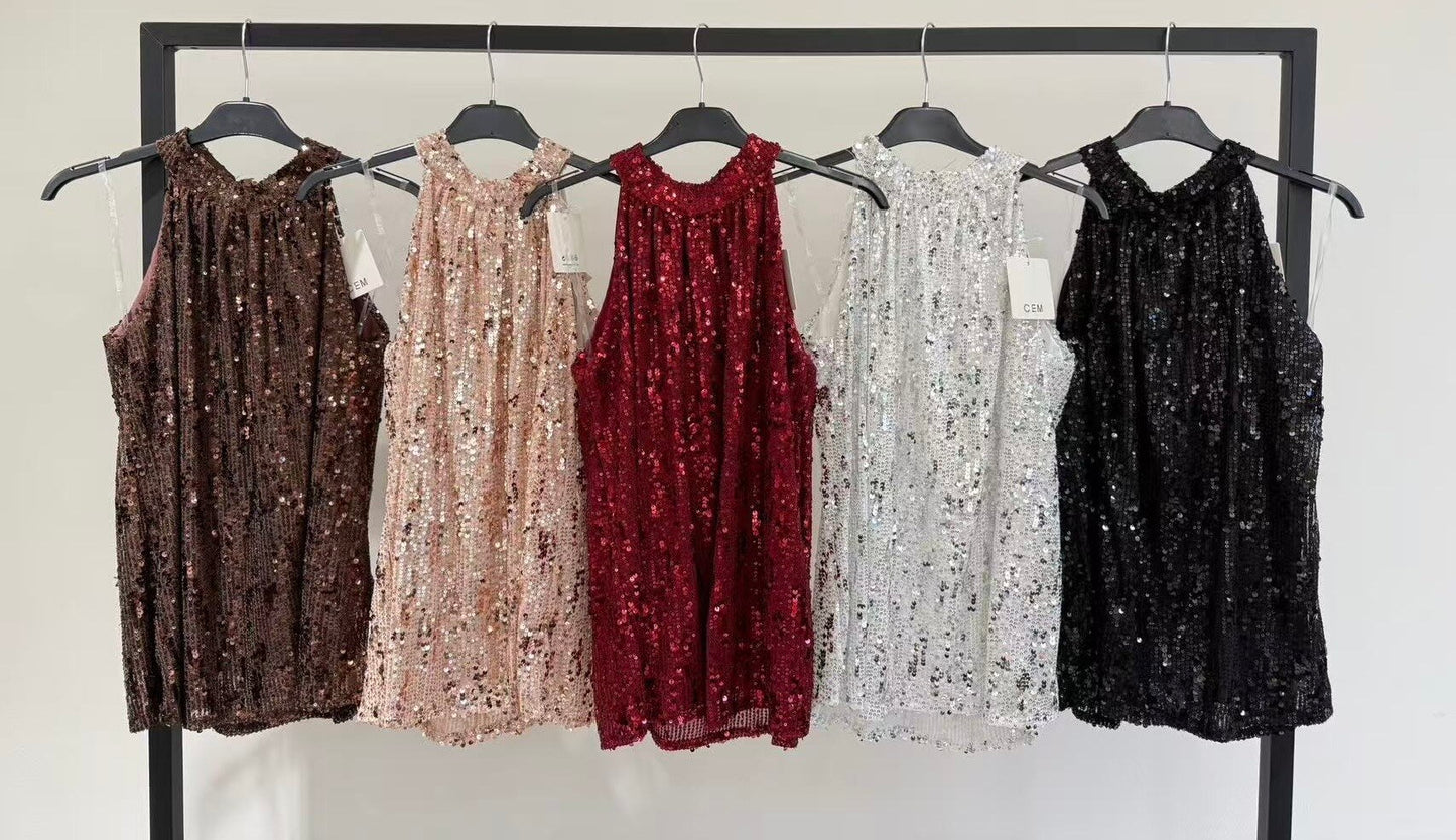 Sequined velvet top with bow at the back