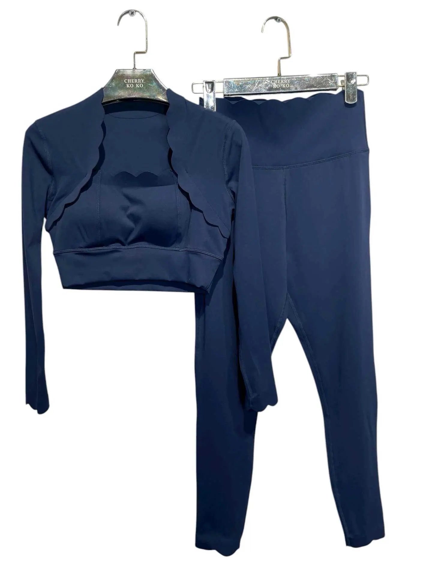 VELENA – Sculpting Set with Wavy Cutouts