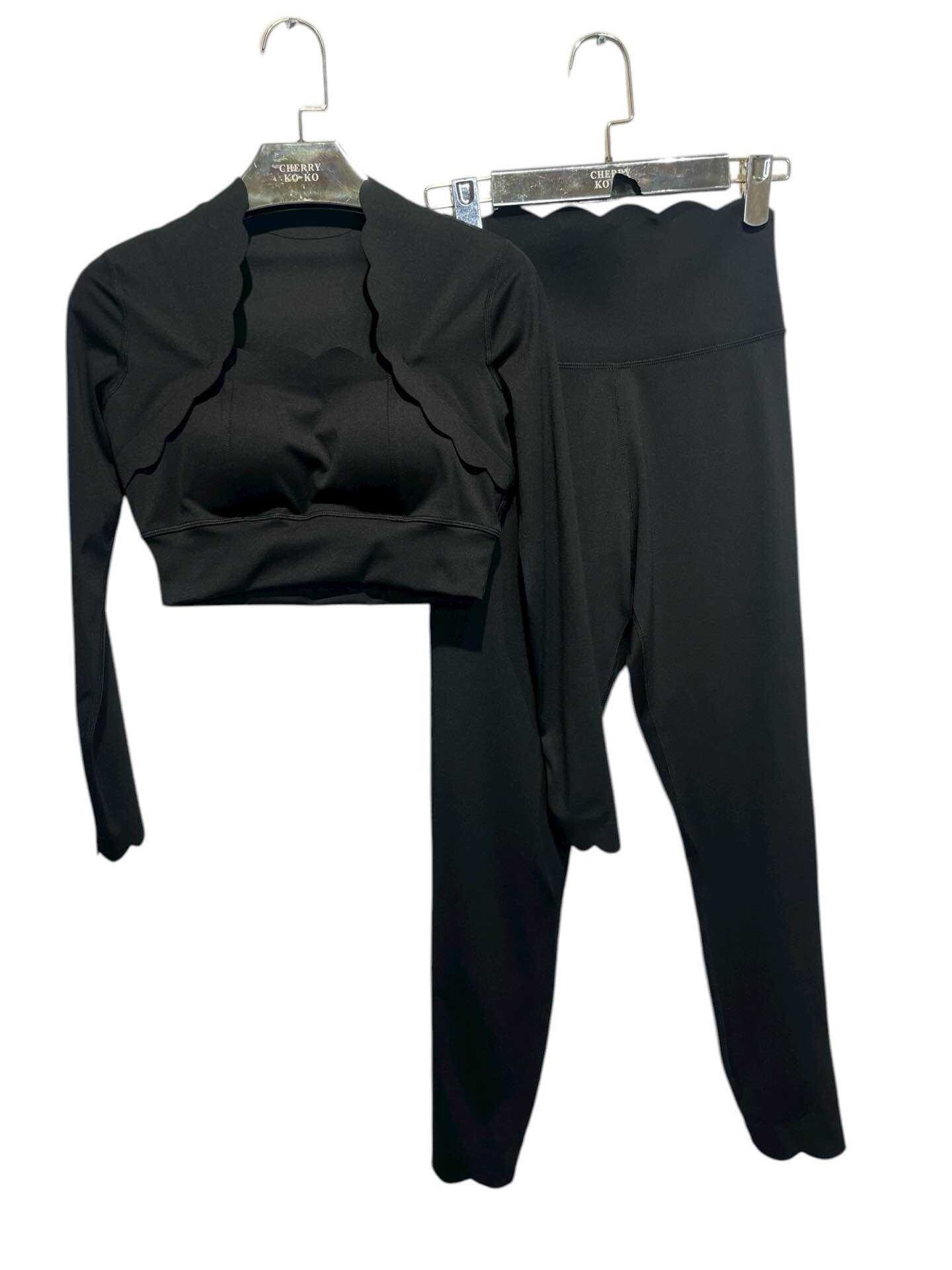 VELENA – Sculpting Set with Wavy Cutouts