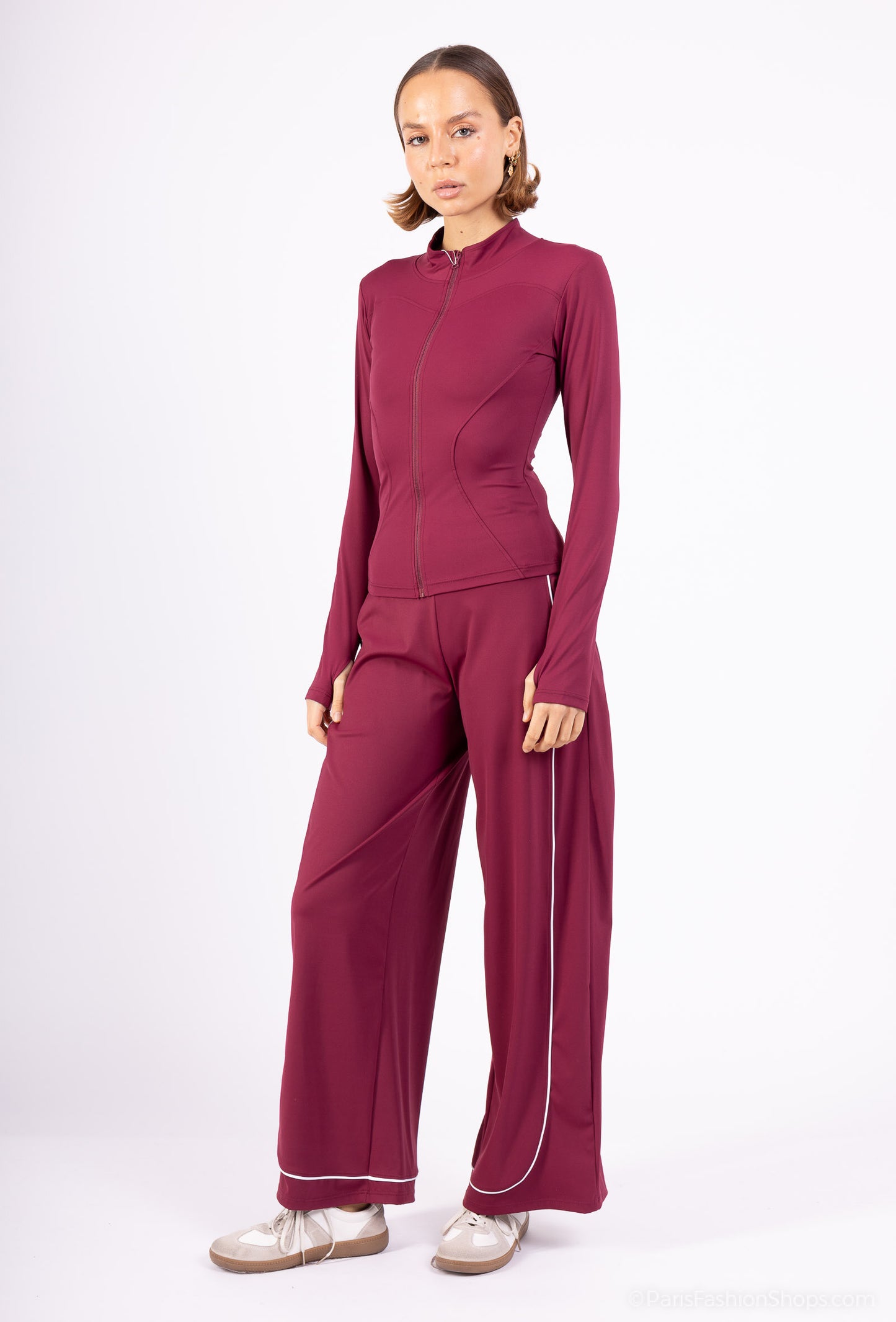 VELENA – Chic sporty fluid pants with contrasting piping