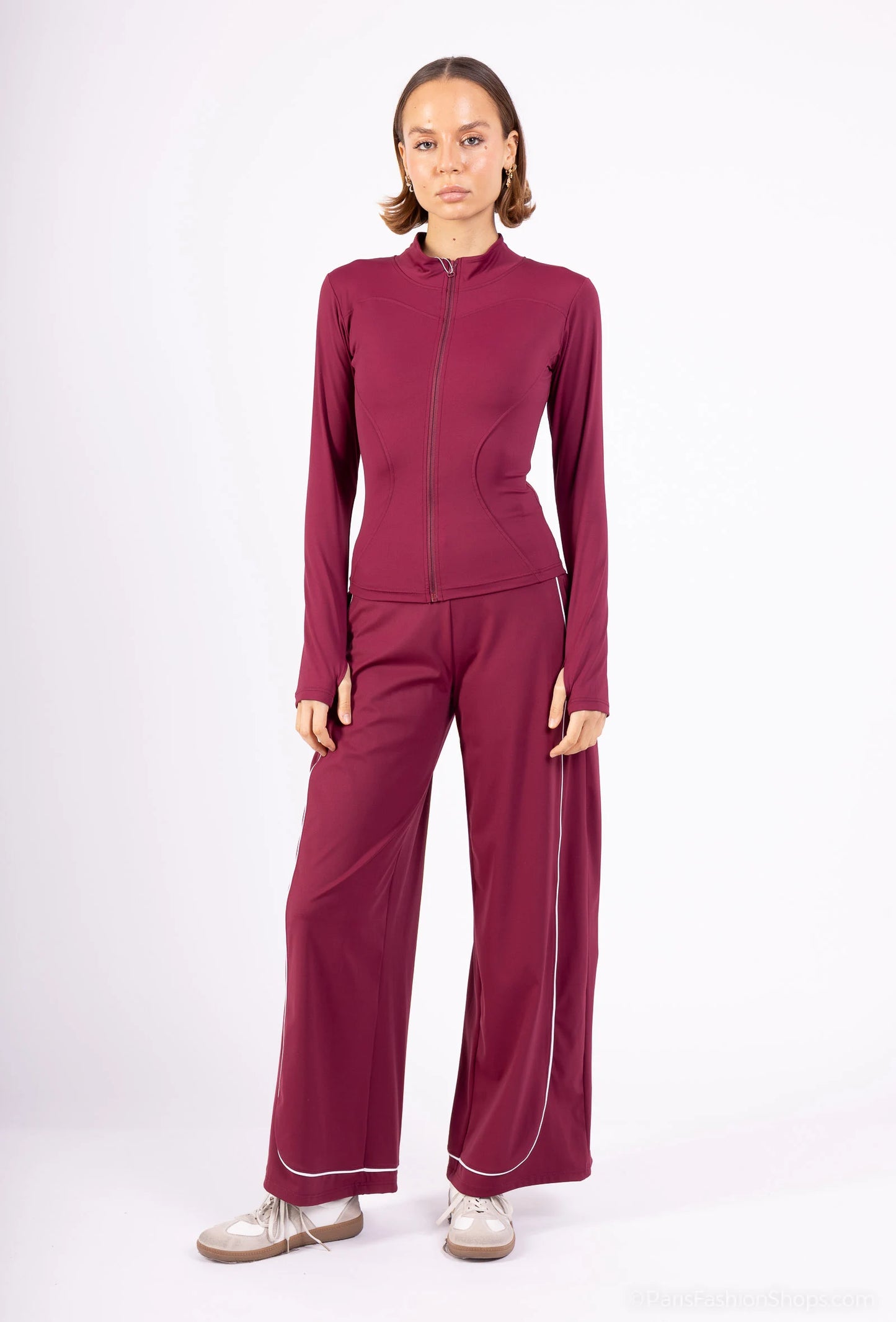 VELENA – Chic sporty fluid pants with contrasting piping
