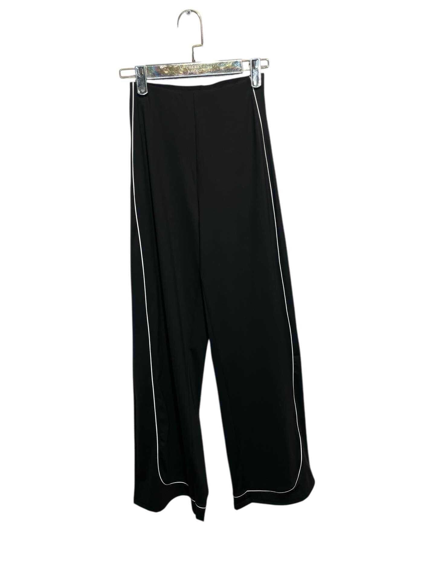 VELENA – Chic sporty fluid pants with contrasting piping