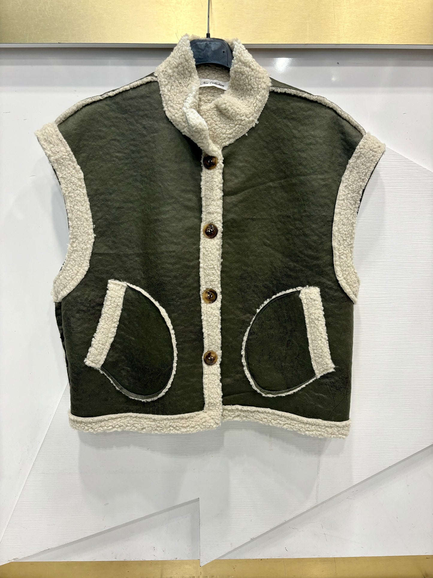 Wool -free woolless jacket with pockets