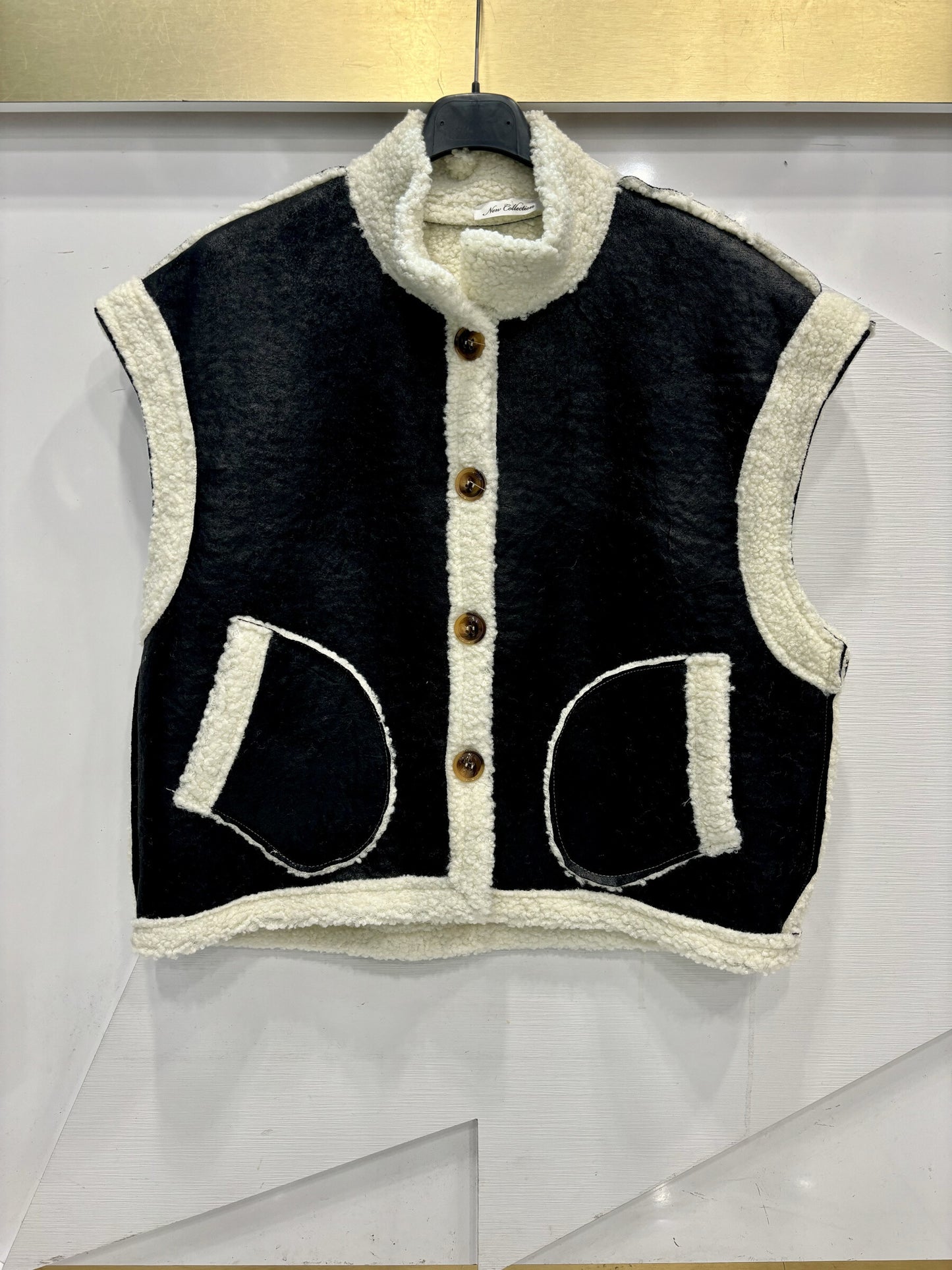 Wool -free woolless jacket with pockets