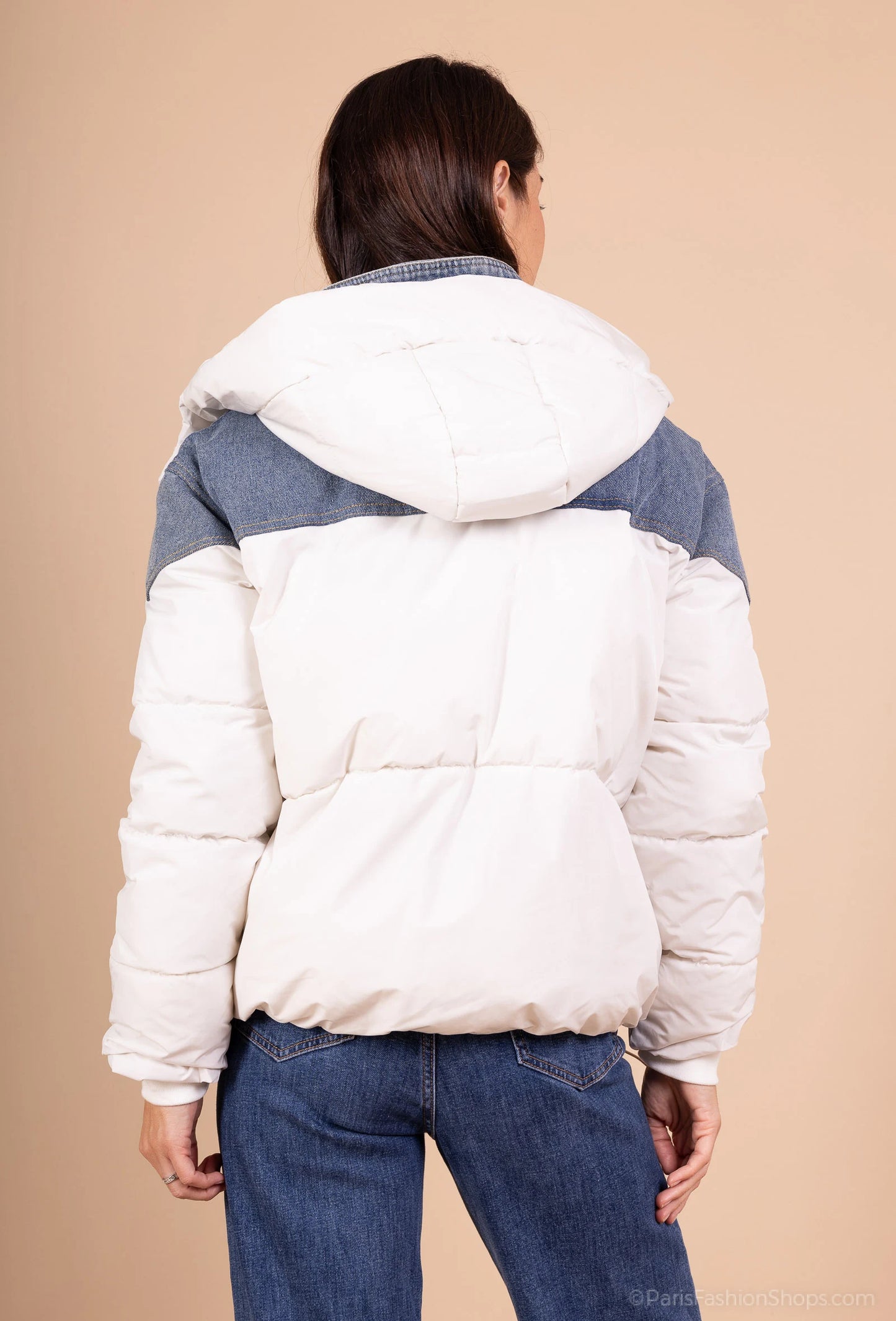 ZOE - Short two-tone puffer jacket with removable hood via zipper